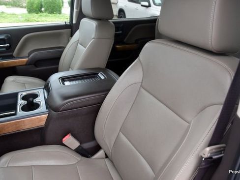 Used 2018 Chevrolet Silverado 1500 LTZ w/ Texas Edition RWD image 11