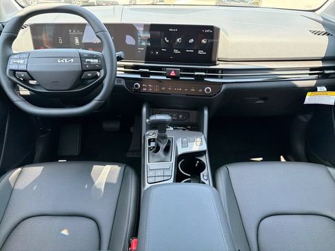 New 2026 Kia Sportage EX w/ EX Panorama Roof Package AWD/4WD image 9