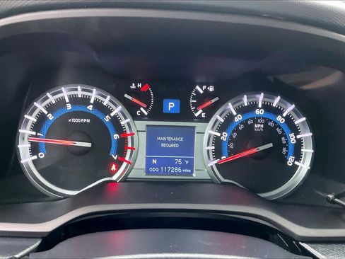 Used 2016 Toyota 4Runner TRD Pro AWD/4WD image 25