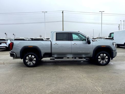 Used 2024 GMC Sierra 2500 Denali w/ Denali Reserve Package image 6