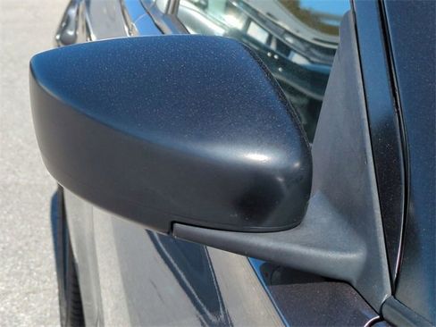 Used 2024 Nissan Kicks S image 12