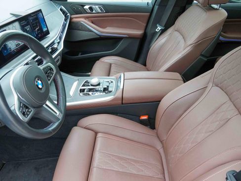 Certified 2023 BMW X7 M60i w/ Executive Package image 11