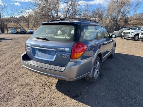 Used 2007 Subaru Outback 3.0R L.L. Bean image 6