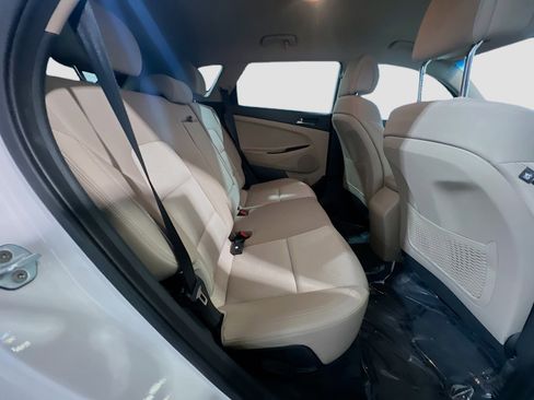 Used 2016 Hyundai Tucson SE FWD image 18