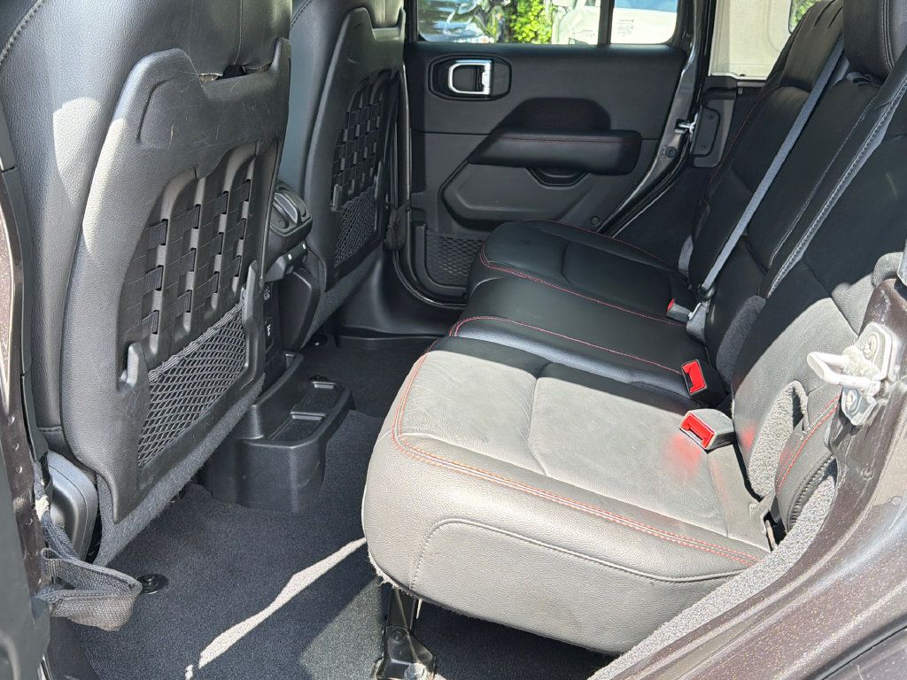 Used 2019 Jeep Wrangler Unlimited Rubicon AWD/4WD image 16