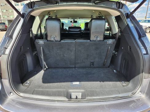 Used 2018 Nissan Pathfinder SL w/ Midnight Edition Package image 31