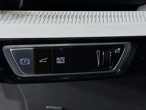 New 2026 Cadillac Optiq Luxury 1 w/ LPO, Floor Liner Package AWD/4WD image 10