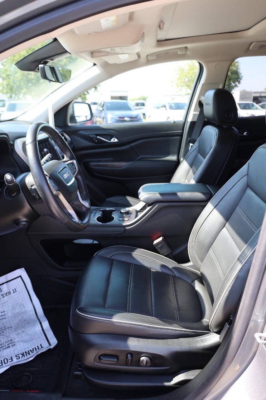 Used 2020 GMC Acadia Denali w/ Trailering Package AWD/4WD image 13