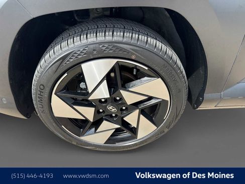 Used 2024 Hyundai Kona Limited image 8