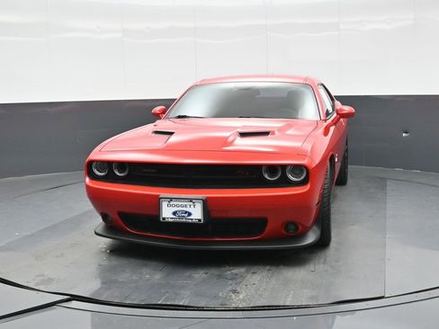 Used 2017 Dodge Challenger R/T Scat Pack image 14