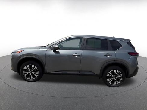 Used 2023 Nissan Rogue SV FWD image 9