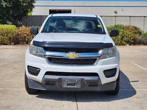 Used 2017 Chevrolet Colorado W/T w/ WT Convenience Package RWD image 2