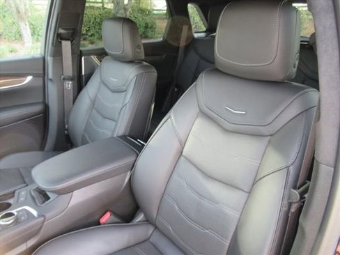 Used 2023 Cadillac XT5 Premium Luxury w/ Platinum Package image 18