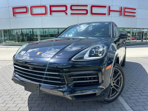 Certified 2023 Porsche Cayenne image 1