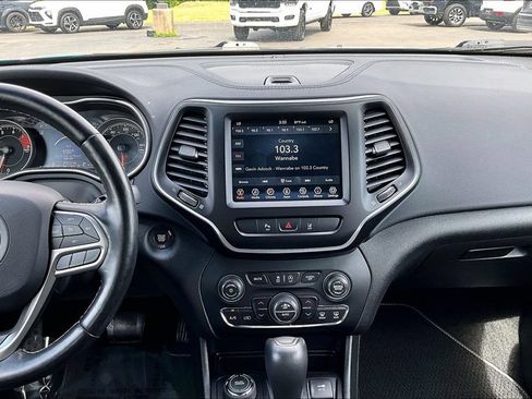 Used 2021 Jeep Cherokee Latitude Lux 80th Anniv w/ Quick Order Package 26U 80TH AWD/4WD image 12
