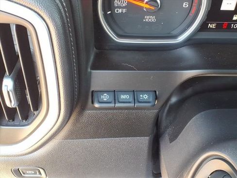 Used 2020 Chevrolet Silverado 1500 High Country w/ Technology Package image 19