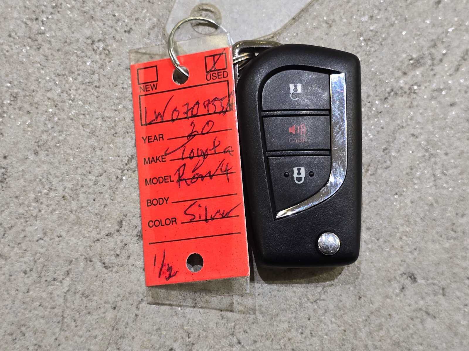 Used 2020 Toyota RAV4 LE w/ All Weather Liner Package FWD image 33