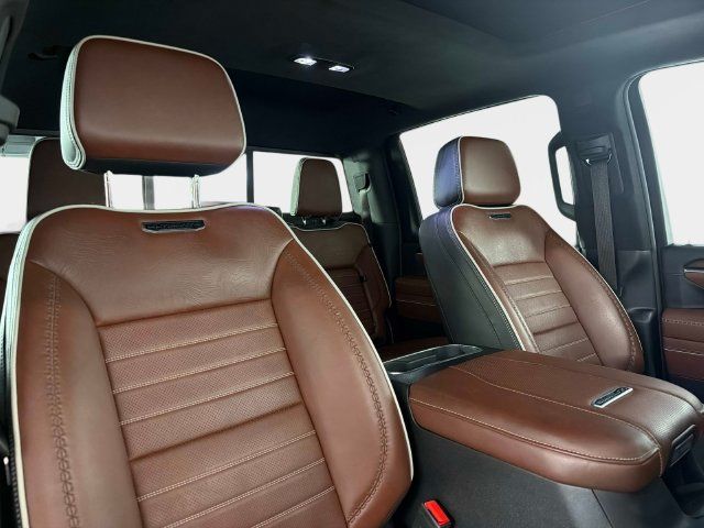 Used 2025 GMC Sierra 2500 Denali Ultimate AWD/4WD image 24