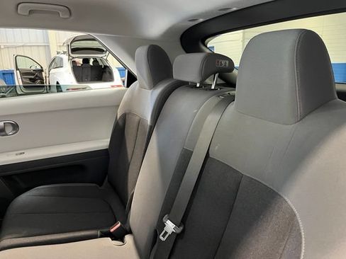 Used 2024 Hyundai Ioniq 5 SE RWD image 18