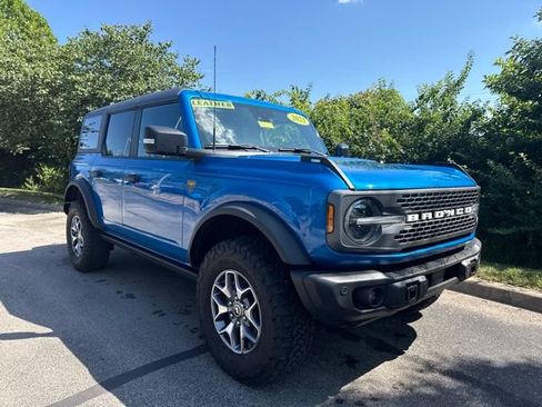 Used 2023 Ford Bronco Badlands AWD/4WD image 1