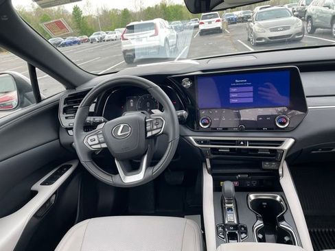 Used 2024 Lexus RX 350 Premium w/ Convenience Package image 9