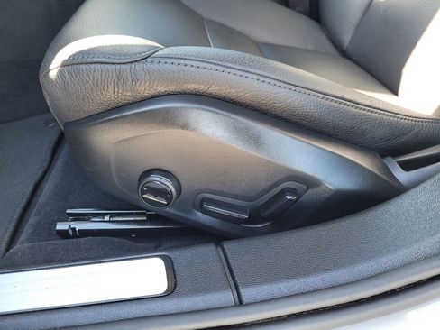 Certified 2025 Volvo V60 B5 Cross Country Plus image 8