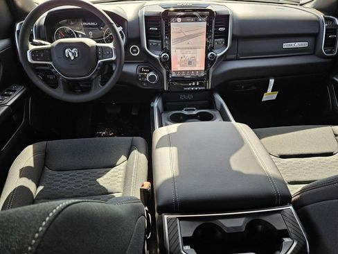New 2026 RAM 1500 4x4 Crew Cab image 11