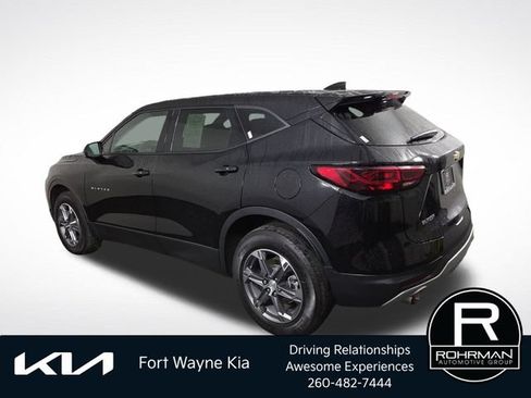 Used 2023 Chevrolet Blazer LT w/ Driver Confidence Package FWD image 10