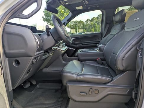 Used 2025 Ford Expedition Max Platinum w/ Stealth Performance Package AWD/4WD image 24