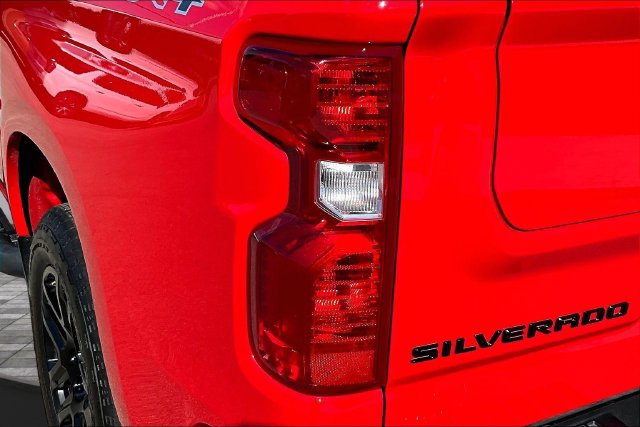 Used 2026 Chevrolet Silverado 1500 Custom w/ Turbomax Blackout Package AWD/4WD image 24