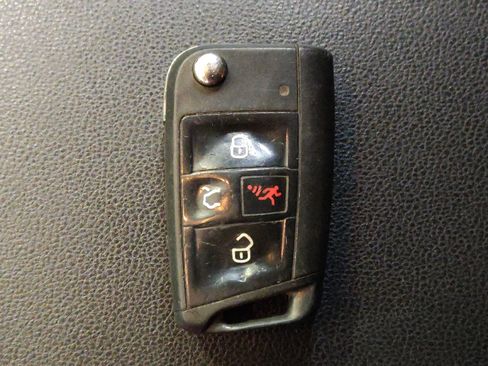 Used 2019 Volkswagen Jetta S FWD image 32