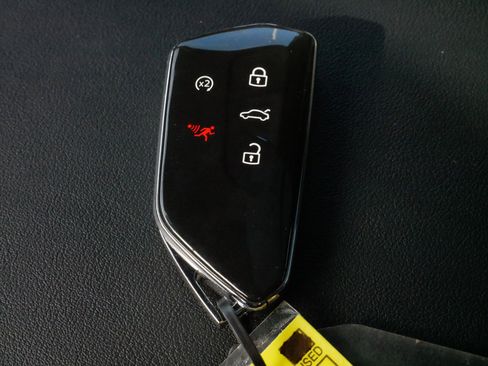 Certified 2024 Volkswagen Atlas Cross Sport SEL image 34