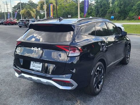 Certified 2025 Kia Sportage SX FWD image 2