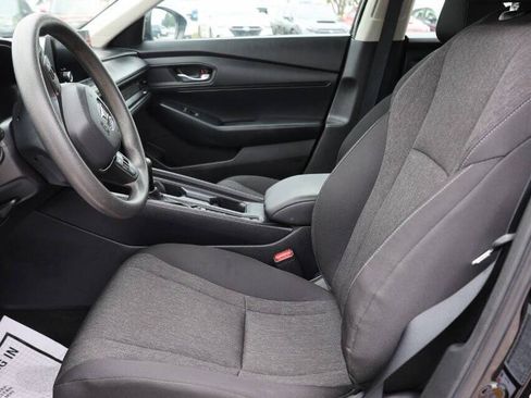 Used 2025 Honda Accord LX image 13