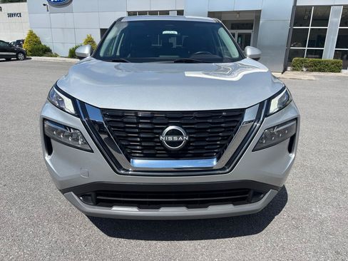 Used 2023 Nissan Rogue SV AWD/4WD image 6