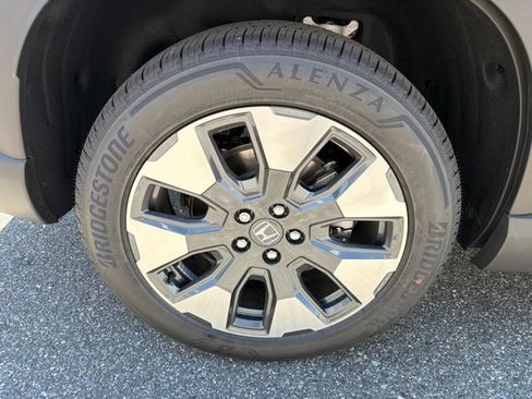 New 2026 Honda Pilot Elite image 32