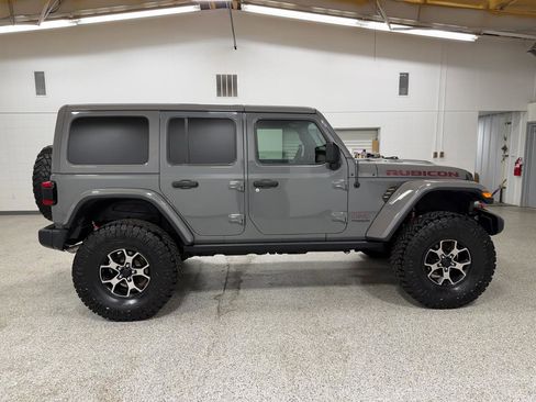 Used 2019 Jeep Wrangler Unlimited Rubicon AWD/4WD image 5