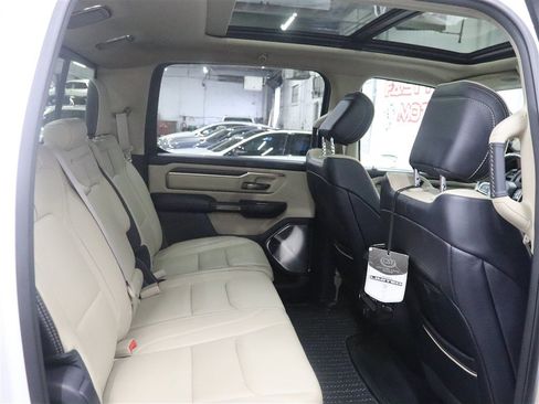 Used 2019 RAM 1500 Limited AWD/4WD image 22