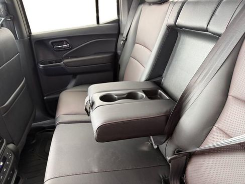 New 2026 Honda Ridgeline Black Edition image 12