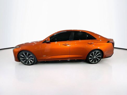 Used 2022 Cadillac CT4 V w/ Navigation Package RWD image 2