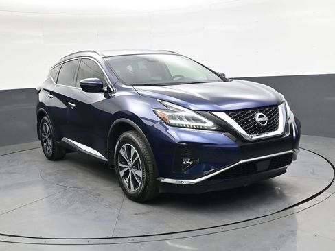 Used 2024 Nissan Murano SV FWD image 2