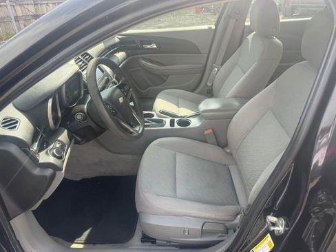 Used 2015 Chevrolet Malibu LS w/ Protection Package FWD image 11