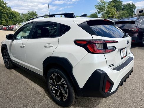 Used 2026 Subaru Crosstrek 2.5i Premium AWD/4WD image 7