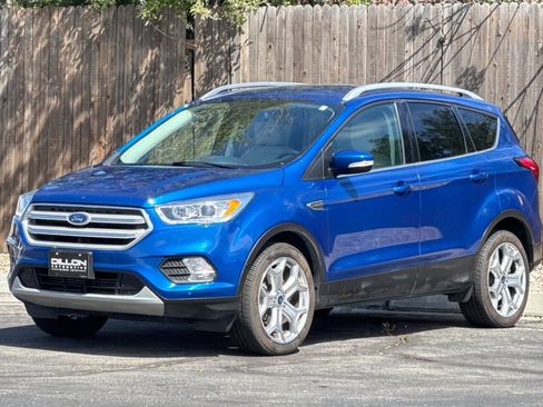 Used 2019 Ford Escape Titanium AWD/4WD image 8