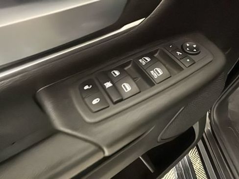 Used 2022 RAM 1500 Big Horn AWD/4WD image 10