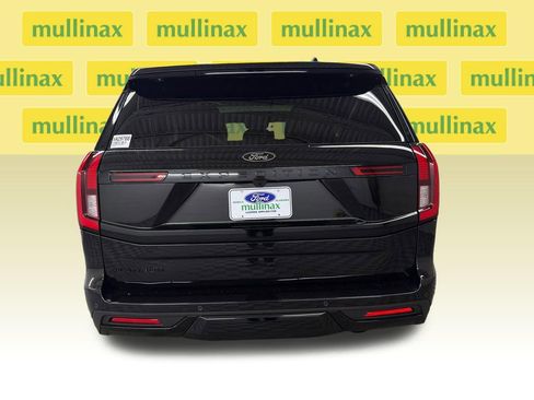 New 2026 Ford Expedition Platinum AWD/4WD image 9