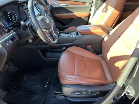 Certified 2023 Cadillac XT5 Premium Luxury image 17