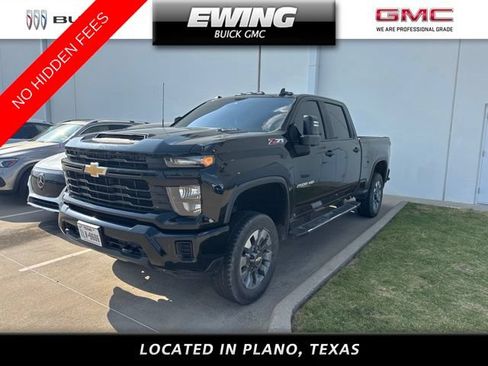 Used 2024 Chevrolet Silverado 2500 Custom w/ Custom Value Package AWD/4WD image 1