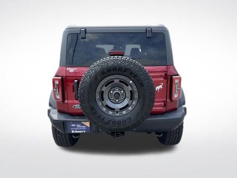 Certified 2025 Ford Bronco Badlands w/ Sasquatch Package AWD/4WD image 8