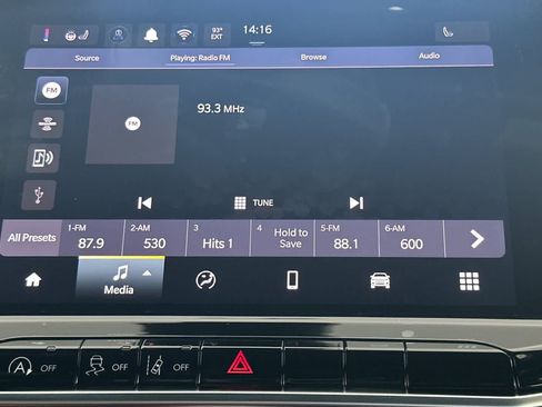 New 2026 Jeep Compass Latitude AWD/4WD image 20